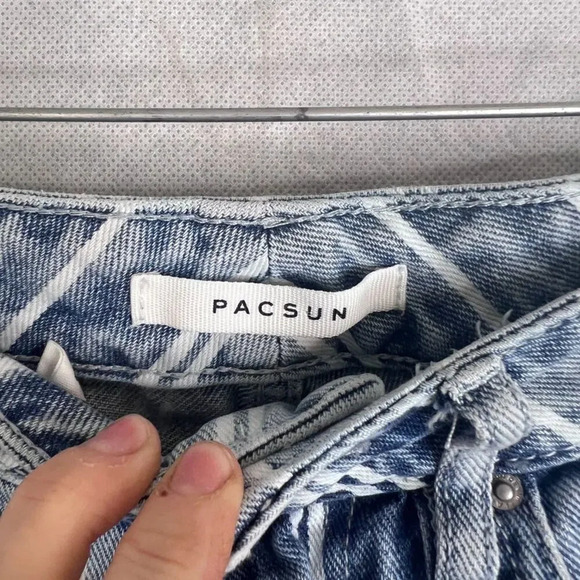 Pacsun Window Pane Striped Light Wash White Stripe Mom Jeans Size 23 Small - Picture 7 of 9